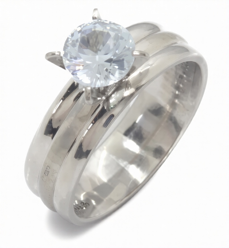 Anillo de acero quirurgico acanalado con cubic cristal